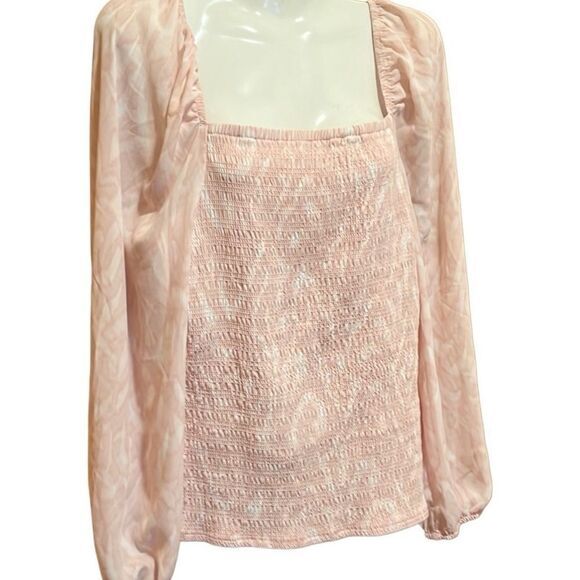 HALOGEN Blouse L Scrolling Pink Variegated Smocked Puff Sleeve Scrolling Fairy - Picture 2 of 12